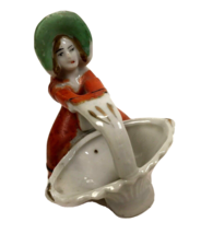 Vtg Figurine Southern GIRL Bonnet mini basket vase trinket kitsch ceramic Japan - £10.86 GBP