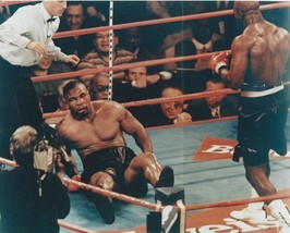 Evander Holyfield Floors Mike Tyson 8X10 Photo Boxing Picture - £3.94 GBP