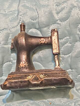 Sewing Machine Display Ornament 4 Inches - €5,14 EUR
