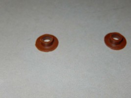 LIONEL-TWO SPACERS - WITH INNER STEM - SR93 - $1.87