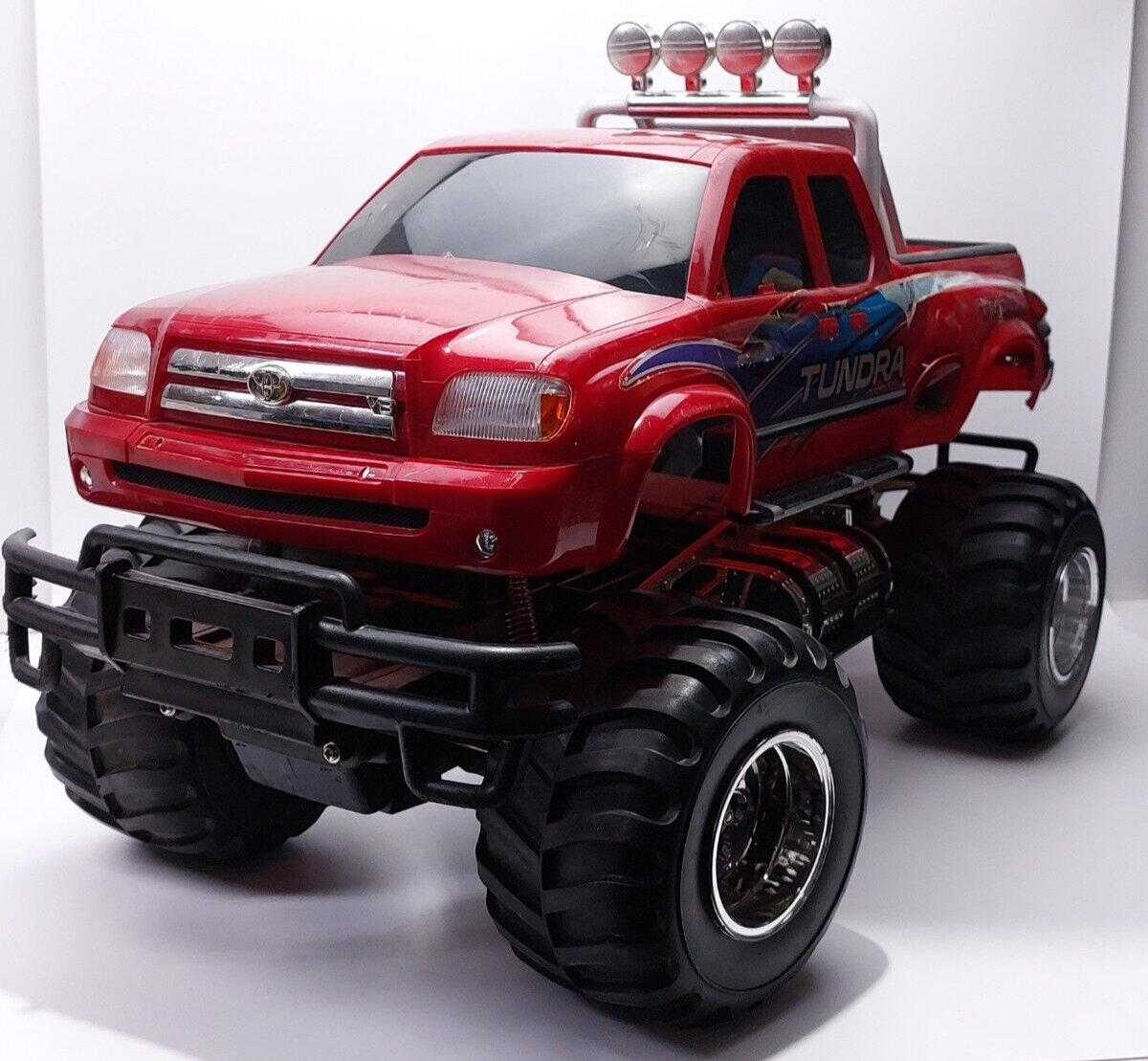 Primary image for Toyota Tundra RC Car Truck SUV Red 1/6 Scale Crawler Body Sector 7