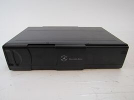 Mercedes R230 SL55 SL500 CD changer, 2208274642 SL600 SL65 - $39.99