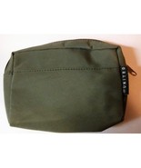 United Airlines Amenity Bag - $13.51 CAD
