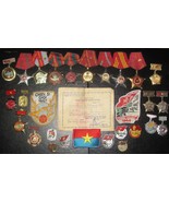COMMUNIST VIETNAM War Army Military NVA Vietnamese Vietcong Cambodia med... - $7,139.18 MXN