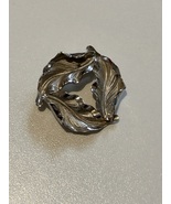 Sterling Silver Leaf Brooch - $827.62 MXN