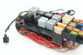 2004-06 VOLKSWAGEN PHAETON FUSE RELAY BOX H2075 image 5