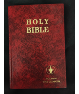 Holy Bible , hardcover.. Placed by the Gideons - $34.19 CAD