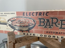 Vintage Electric Bar-B-Q and Log Lighter in Original Box image 2