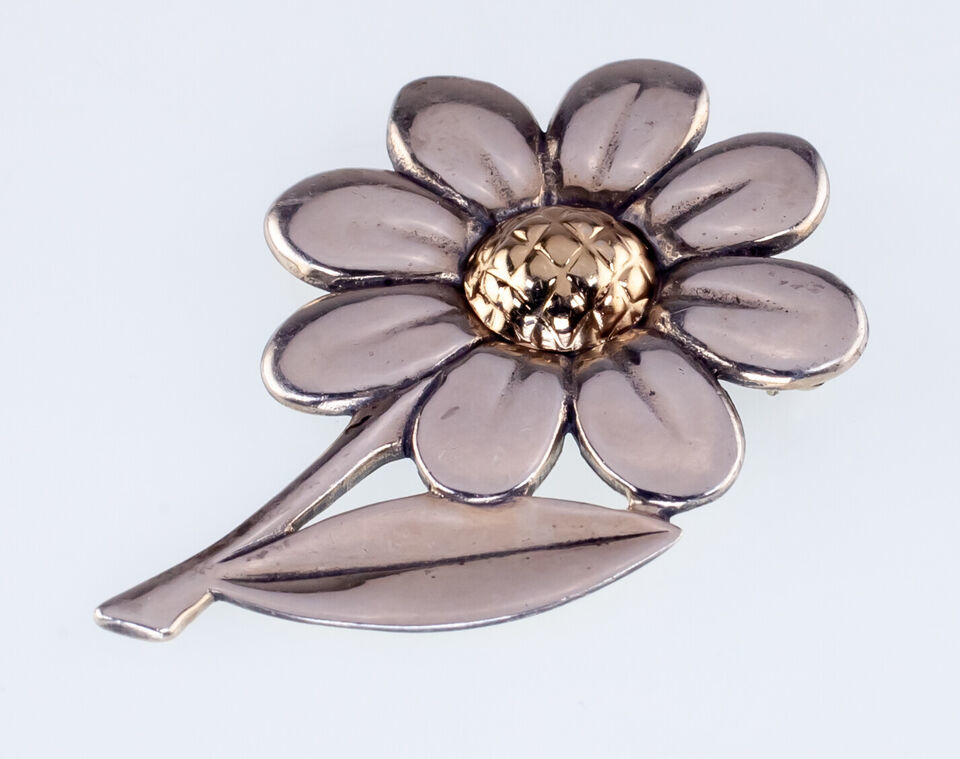 James Avery Two Tone Daisy Flower Brooch Sterling Silver & 14K - $227.55