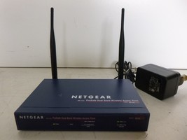 Netgear ProSafe WAG102 Dual Band Wireless Access Point with Power Adapter - £29.93 GBP