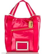 Juicy Couture Large Pink &quot;Heart Medallion&quot; Tote Handbag YHRUS066 NEW MSR... - £96.21 GBP