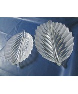 Mikasa Trays Set 2 Glass Leaf Shaped Clear Frosted Large - $197.67 CAD