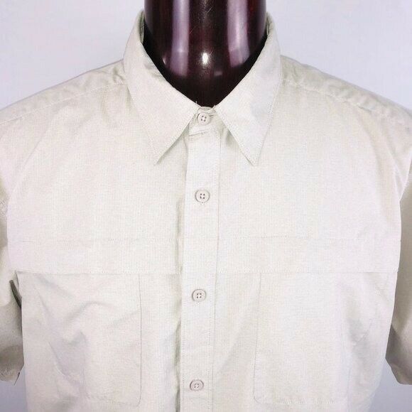 Primary image for Wrangler Mens 2XL XXL Short Sleeve Pocketed Button Down Short Sleeve Shirt