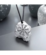 Viking Vegvisir Protection Pendant Necklace - $422.44 MXN