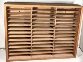 Vintage Napa Valley Box Company Wood Vhs Tape Rack Shelf Holder 42 Slot Mde Usa - £92.54 GBP