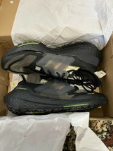 BNIB Adidas Ultraboost 22 COLD.RDY Men&#39;s Running Shoes, Size 8.5, GX8028 - £167.37 GBP