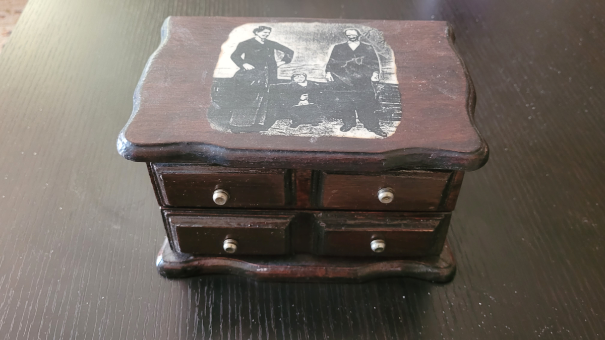 Full-size item image