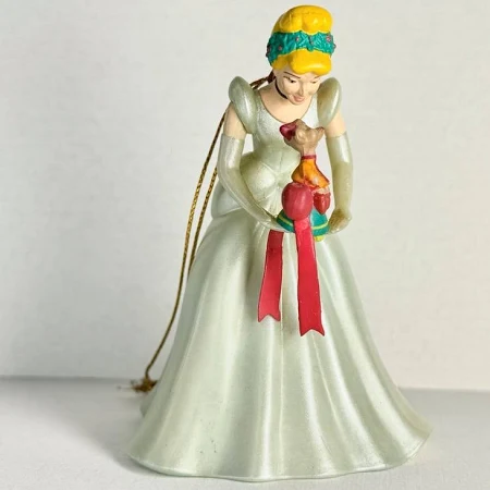 Grolier Christmas Magic Ornament CINDERELLA  26231 132 - $13.56 CAD