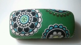 Vera Bradley Eye Sun Glass Case Cupcake Design Green - £8.77 GBP