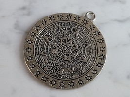 Vintage Estate Sterling Silver Mayan Aztec Calendar Pendant 23.0g #E7006 - £106.83 GBP