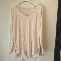 a glow maternity top. long sleeve XL lace around collar - £16.40 GBP