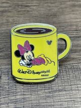 Disney WDW Hidden Mickey Coffee Mug  Minnie Mouse Trading Pin 1 of 4 KG JD - $145.48 MXN Disney WDW Hidden Mickey Coffee Mug  Minnie Mouse Trading Pin 1 of 4 KG JD - $145.48 MXN