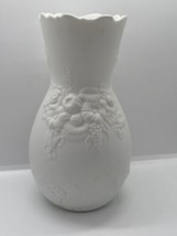 Vintage Bisque Porcelain Kaiser Germany signed 7350 Vase 7 Inches Lovely - £14.32 GBP
