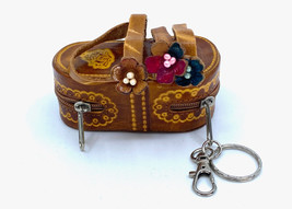 2&quot; x2&quot; x 3.5&quot; Brown Ox Leather Coin Purse w Shoe Design , Zipper, Mirror &amp; Keych - £14.23 GBP