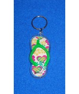 BRAND NEW ATTRACTIVE ADORABLE HAWAII SANDAL KEYCHAIN HEART FLOWER FLIPFL... - $8.75