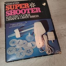 Vintage Wear-Ever Super Shooter Electric Cookie Press 70001 Pristine Condition - £50.76 GBP