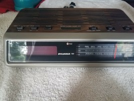 Sylvania Clock Radio Rare Vintage - $137.49