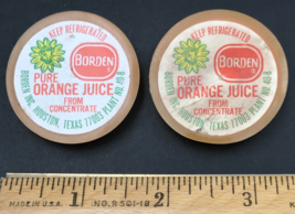 2 VTG Borden Pure Orange Juice Dairy Milk Bottle Cap Lid 1 5/8&quot; Houston TX Texas - £7.13 GBP