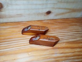 Wooden Shoes Clogs Salt and Pepper Shaker sheboy gan wis - $9.17