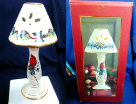 LENOX Porcelain Winter Greetings  Cardinal Candle Lamp  &amp; Shade 13&quot; Tall - £13.44 GBP