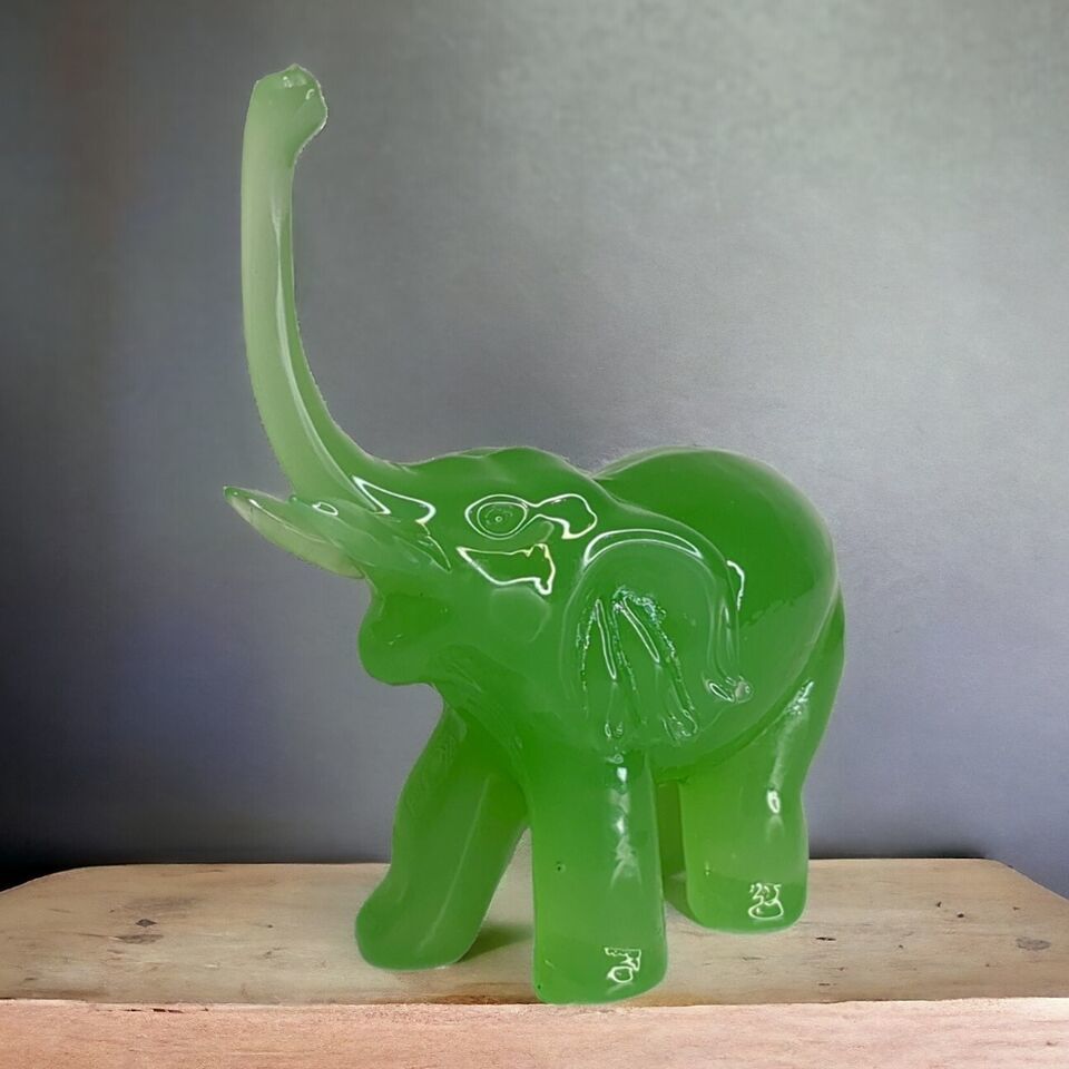 Primary image for Vintage Green Jade Jadeite Glass Small Tusked Elephant Figurine w/ Trunk Up 3.5"