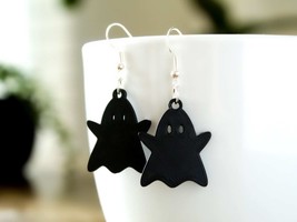 Ghost Earrings, Halloween Dangle Earrings, Ghost Earrings, Spooky/Cute Ghost - £7.19 GBP