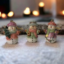 Set 3 Vtg Regency Of Fine Arts Collectible Winter Snowmen Ornaments 2in Tall - £7.43 GBP