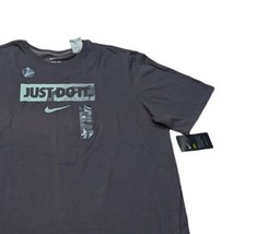 The Nike Tee Men’s Dri-Fit Athletic Shirt NEW WITH TAGS  - $17.33