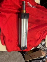 Parker 4MA 02.00 CF4MA3U39AC09.00  Series Pneumatic Cylinder 250 psi - $246.08 CAD