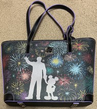 Dooney &amp; Bourke Purse Pocket Book Tote Walt Disney World Theme Park Prop... - $5,621.57 MXN