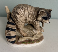 Vintage Homco Raccoon Figurine #1423 - $21.16 CAD