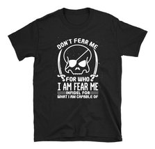 Don’t fear me skull Unisex T-Shirt New - $18.99