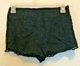 Forever 21 Black Lacy Shorts Size XS - £11.35 GBP