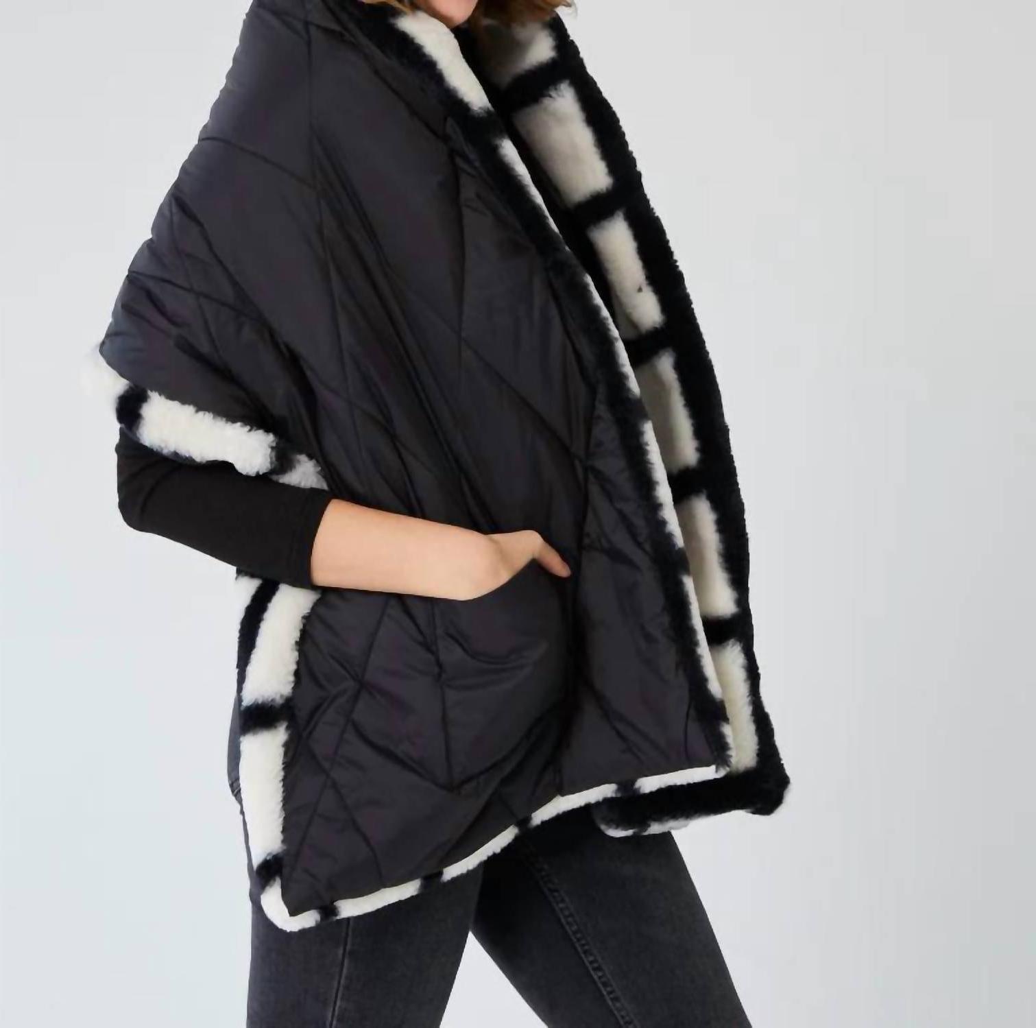 Shiraleah Malena Puffer Reversible Wrap Size One Size - $51.48