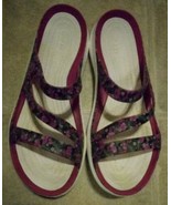 CROCS Kadee II Women&#39;s Sandals Purple Floral Size 7 F1 - £11.72 GBP
