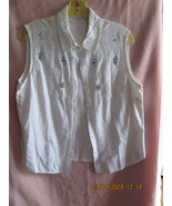 Women&#39;s White Blouse With Beads Size XL - $12.28 CAD