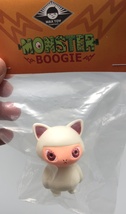Max Toy White Mini Cat Girl - Mint in Bag image 3