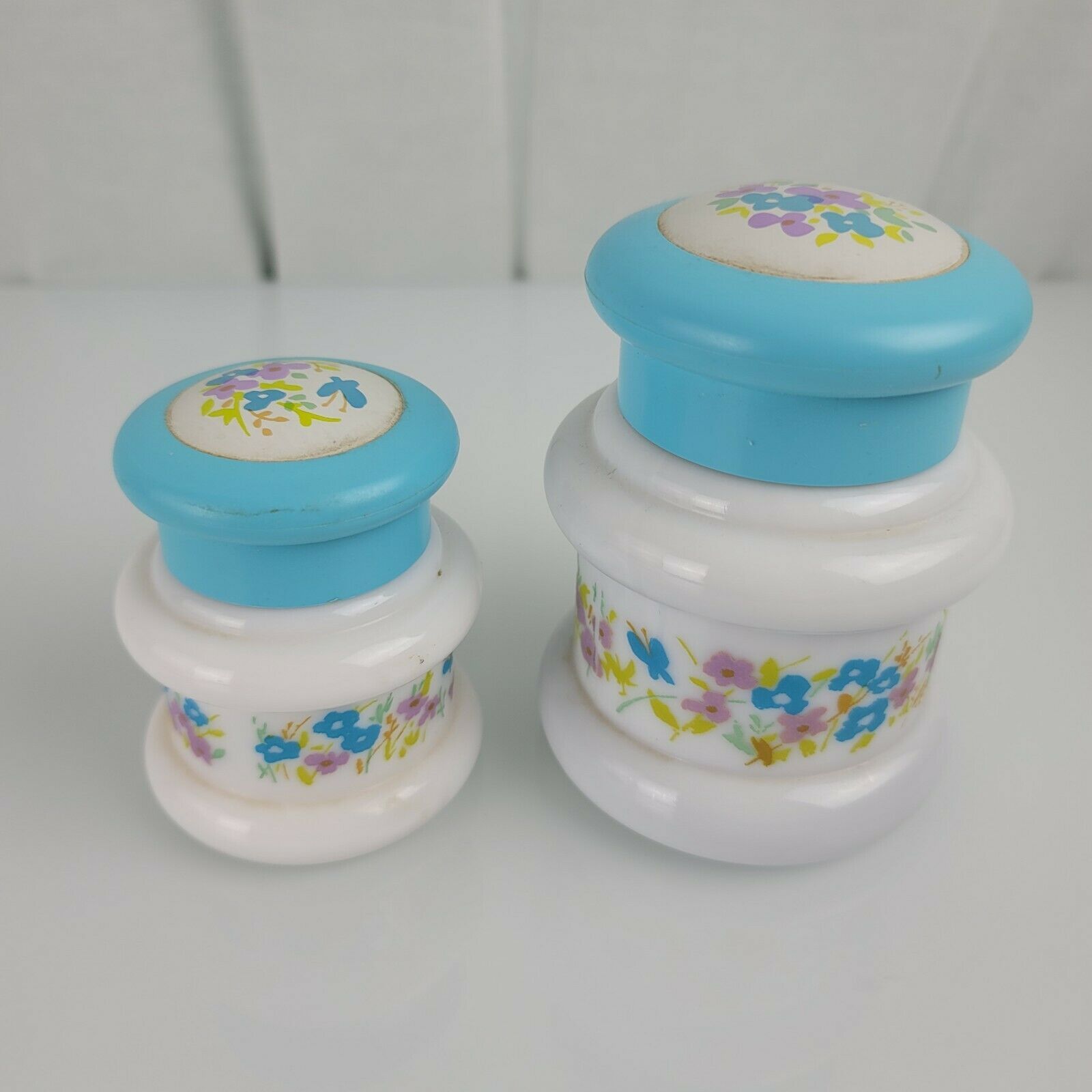 Primary image for Avon Milk Glass White Blue Floral Charisma Powder Sachet Foaming Bath Oil NEW