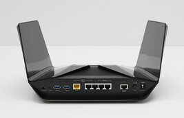 Netgear Nighthawk RAX200 AX12 12-Stream Tri-Band AX WiFi Router image 8