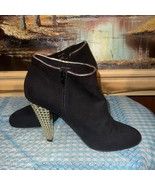 Scene Weaver Scene Marianny Suede Gold Heeled Booties - $25.73
